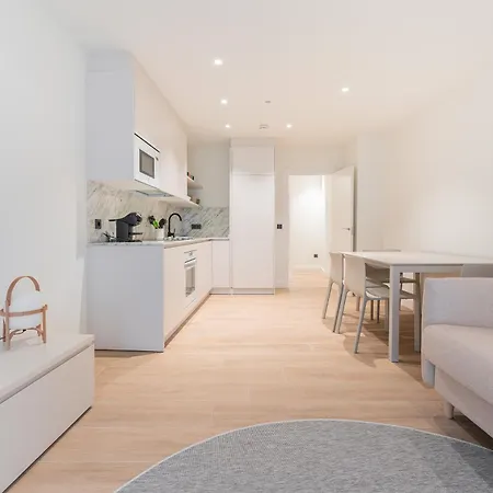 Casa Lambda * ז'אקה